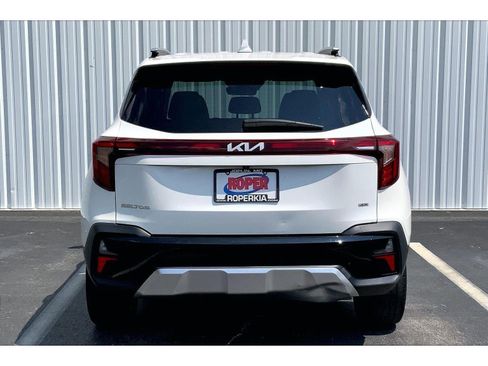 Used 2024 Kia Seltos SX AWD/4WD image 4