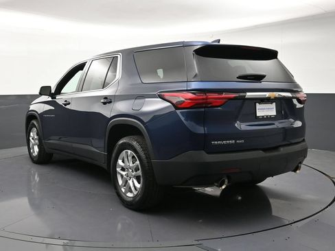 Used 2023 Chevrolet Traverse LS AWD/4WD image 3