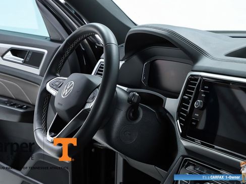 Used 2023 Volkswagen Atlas Cross Sport SE w/ Black Wheel Package FWD image 35