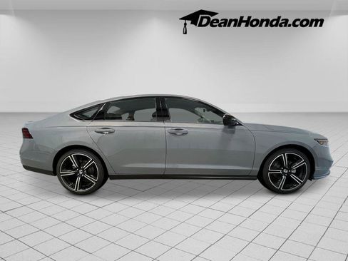 New 2026 Honda Accord SE image 7