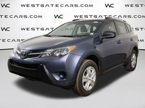 Used 2013 Toyota RAV4 LE image 1