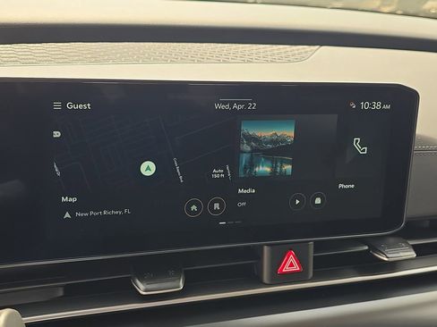 New 2026 Kia Carnival FWD image 22