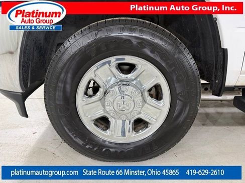 Used 2022 RAM 2500 Tradesman w/ Chrome Appearance Group image 46