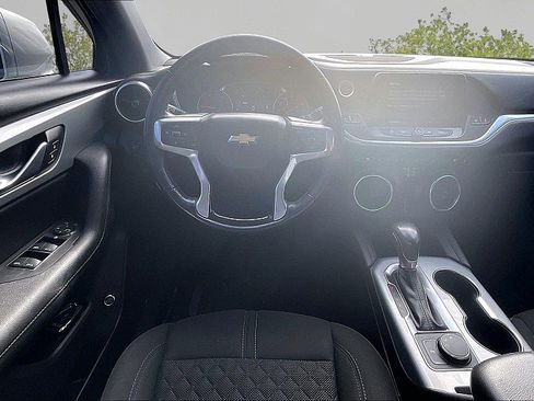 Used 2020 Chevrolet Blazer LT FWD image 8
