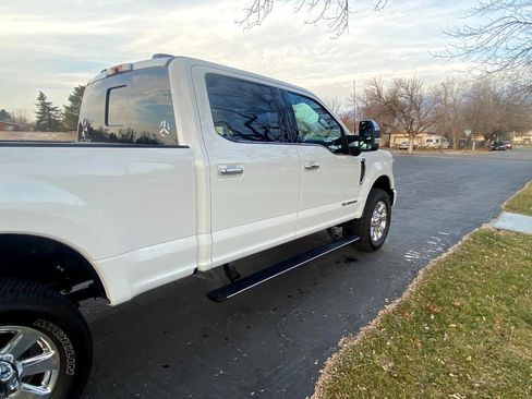 Used 2022 Ford F350 Platinum image 27