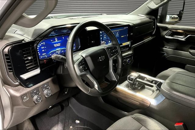 Used 2023 Chevrolet Silverado 1500 RST w/ Max Trailering Package AWD/4WD image 16