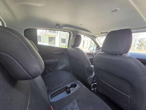Used 2020 Chevrolet Spark LT image 40