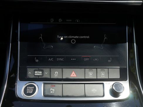 Used 2021 Audi Q7 3.0T Premium Plus w/ Premium Plus Package image 25