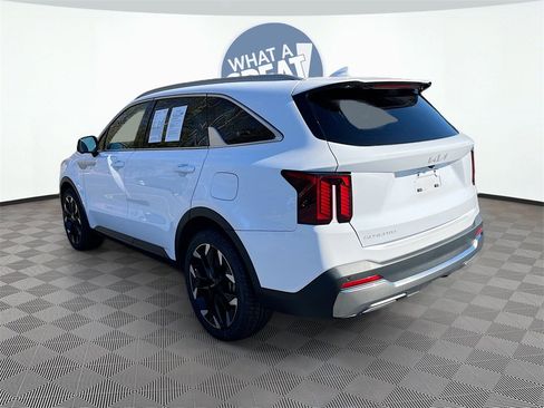 Used 2024 Kia Sorento SX image 6