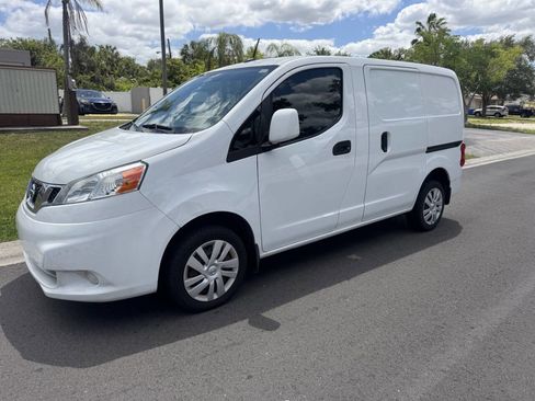 Used 2020 Nissan NV200 SV image 1