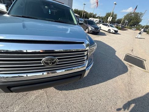 Used 2021 Toyota Tundra Limited w/ Limited Premium Package AWD/4WD image 31