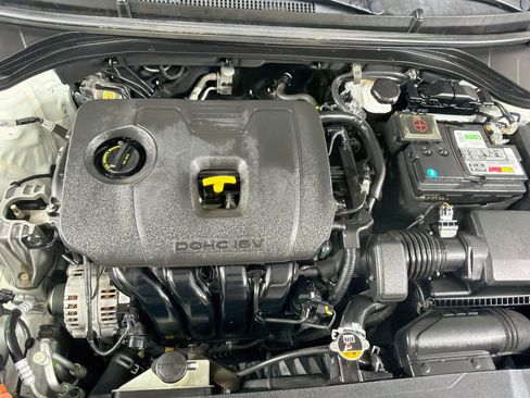 Used 2020 Hyundai Elantra SEL w/ Cargo Package (C1) FWD image 29