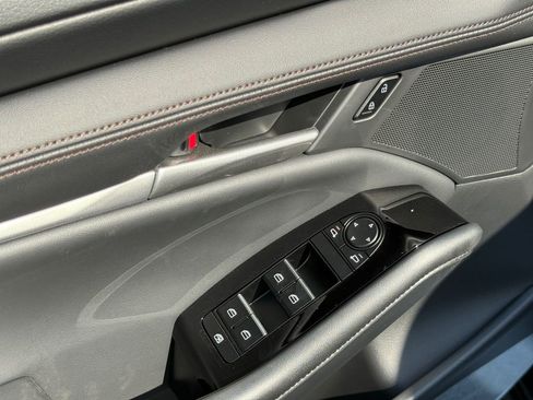 New 2026 MAZDA MAZDA3 2.5 S Sedan w/ Preferred Pkg image 11