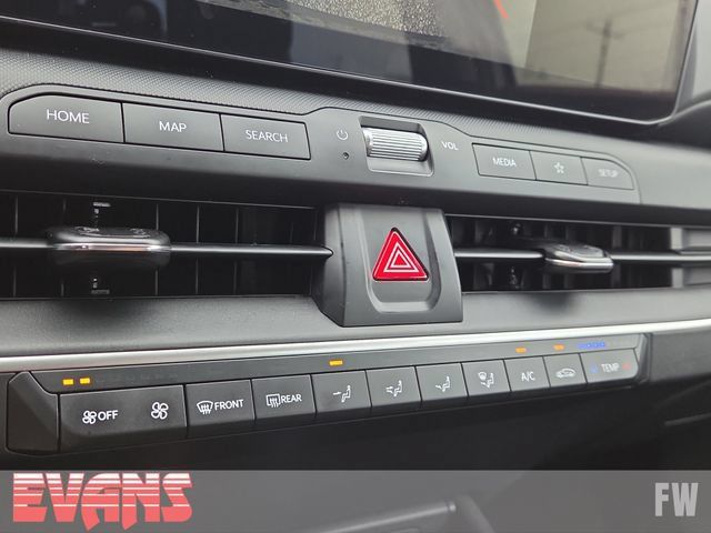 Used 2025 Kia K4 FWD image 8