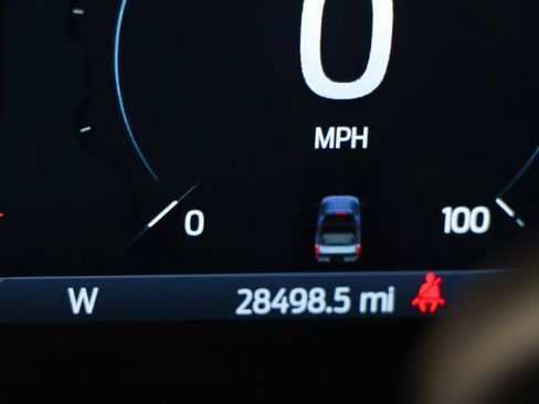 Used 2024 Ford F250 Platinum image 17