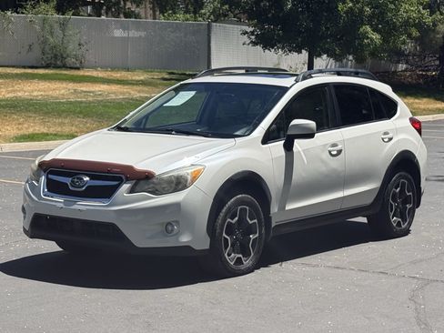 Used 2013 Subaru Crosstrek 2.0i Limited w/ Popular Pkg 2 AWD/4WD image 8