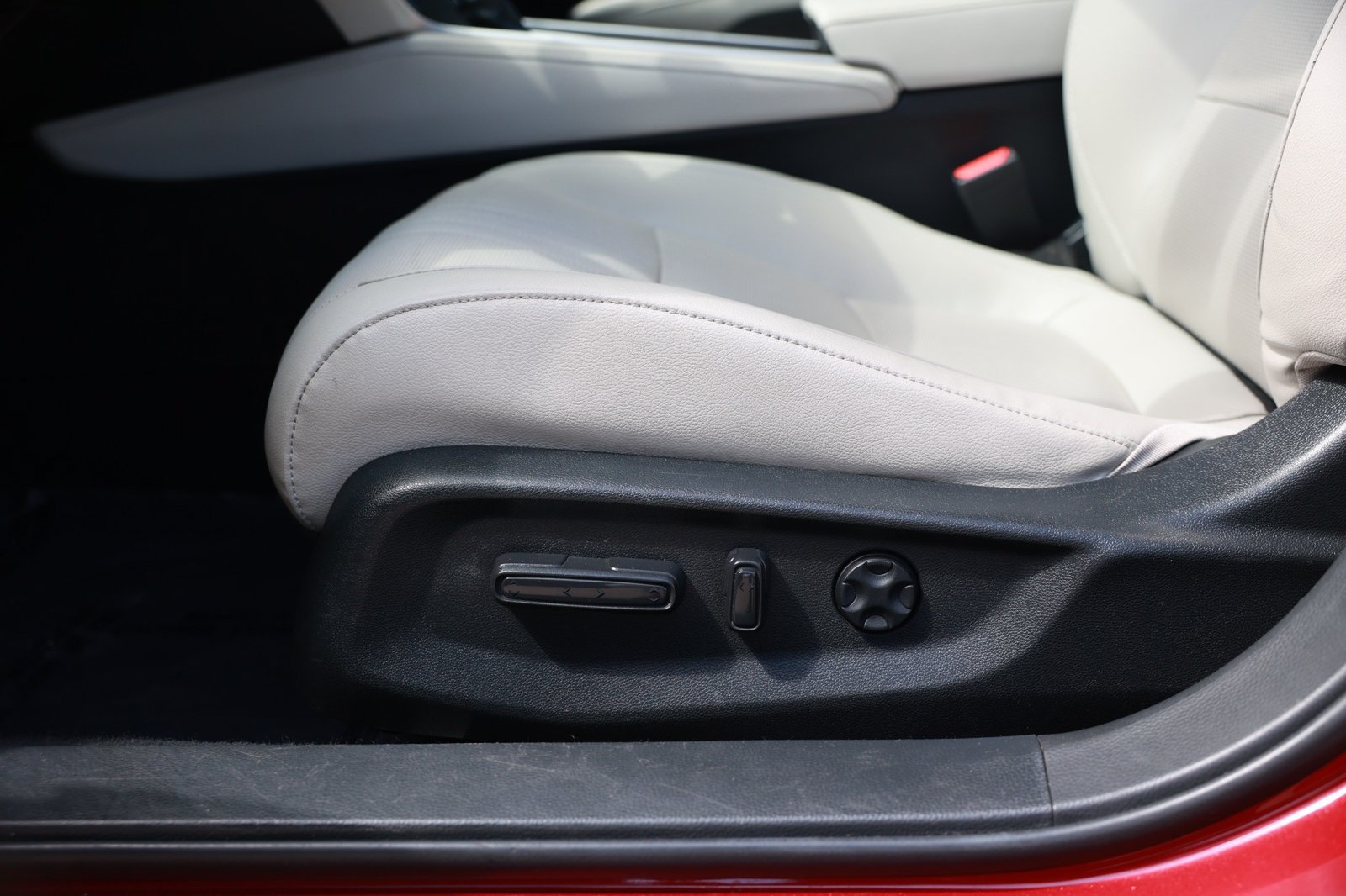 Used 2018 Honda Accord EX-L image 22
