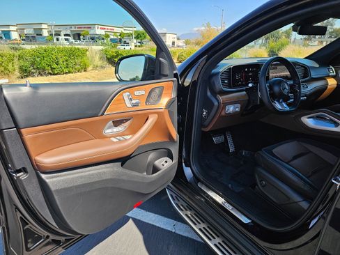 Used 2024 Mercedes-Benz GLE 53 AMG 4MATIC Coupe image 15