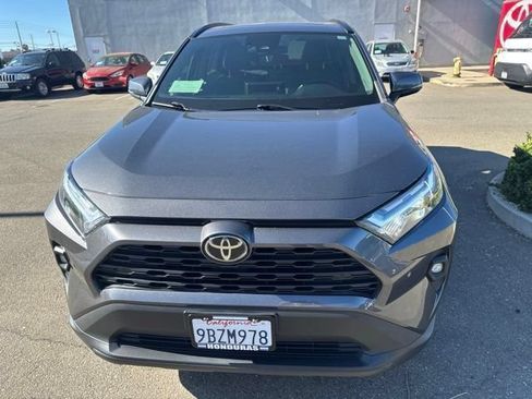Used 2022 Toyota RAV4 XLE Premium AWD/4WD image 3