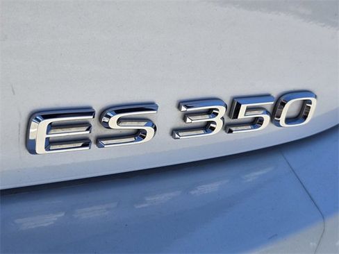 Used 2023 Lexus ES 350 w/ Premium Package image 14