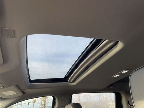 New 2026 GMC Sierra 1500 Denali w/ Denali Reserve Package AWD/4WD image 19