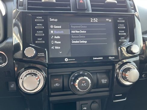 Used 2024 Toyota 4Runner TRD Off-Road Premium image 43