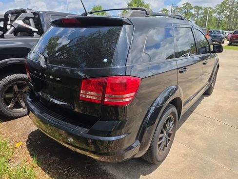 Used 2018 Dodge Journey SE FWD image 5