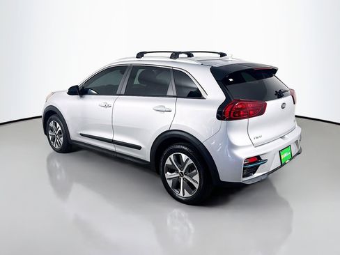Used 2020 Kia Niro EX Premium FWD image 7