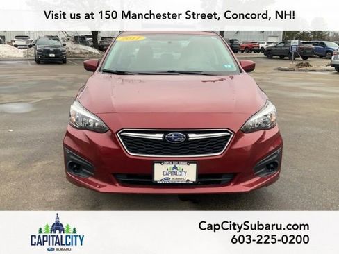 Used 2017 Subaru Impreza 2.0i Premium image 2
