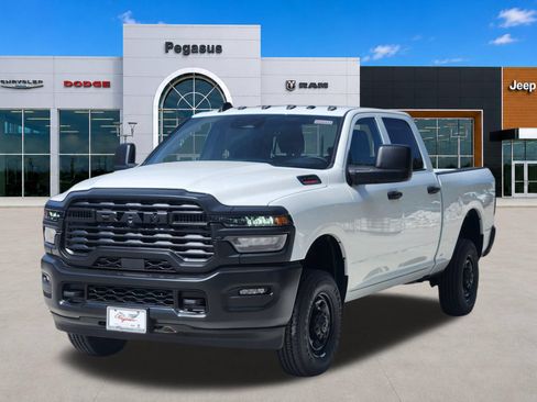 New 2026 RAM 2500 Tradesman AWD/4WD image 2