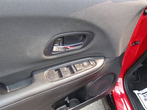 Used 2022 Honda HR-V Sport image 19