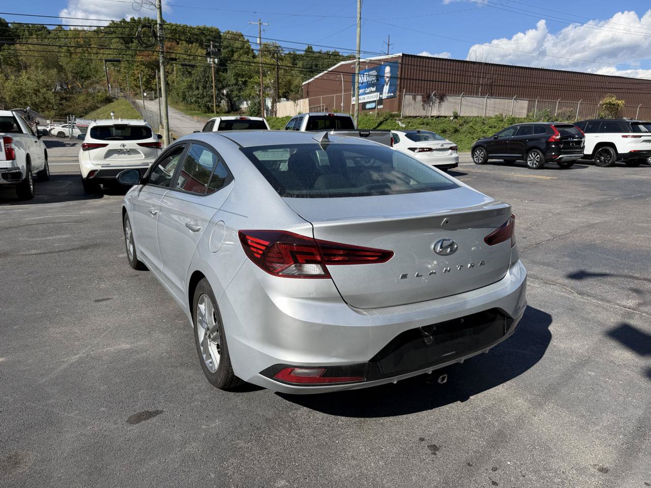 Used 2019 Hyundai Elantra Value Edition w/ Cargo Package FWD image 7