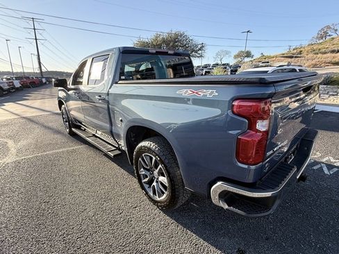 Used 2024 Chevrolet Silverado 1500 LT image 17