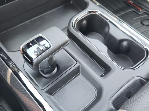 New 2026 Chevrolet Silverado 1500 ZR2 w/ Dark Appearance Package AWD/4WD image 19