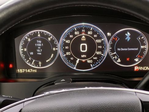 Used 2015 Cadillac Escalade Premium image 14