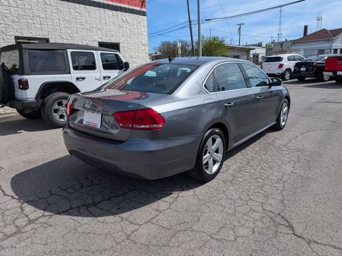 Used 2015 Volkswagen Passat 1.8T Limited Edition image 6