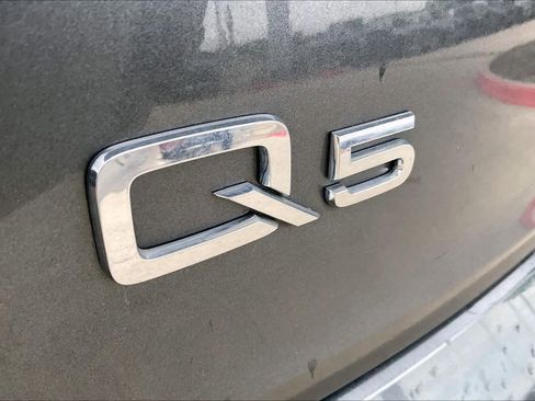 Used 2022 Audi Q5 2.0T Premium AWD/4WD image 29