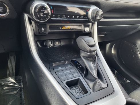 Certified 2025 Toyota RAV4 XLE w/ Convenience Package image 12