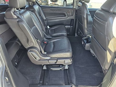 Used 2018 Honda Odyssey EX-L image 19