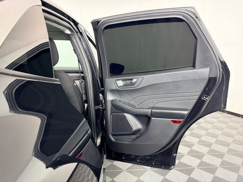 Used 2023 Ford Escape Active image 30