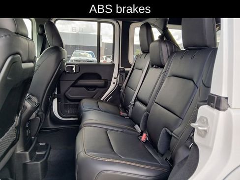 New 2025 Jeep Wrangler Unlimited Rubicon 392 image 13