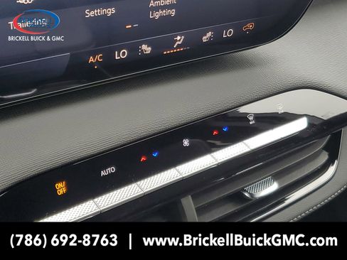 New 2026 Buick Enclave Preferred image 29