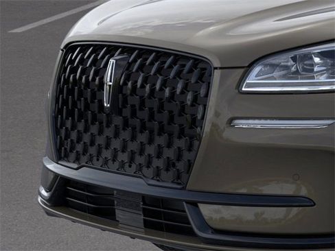 New 2026 Lincoln Corsair Reserve image 17