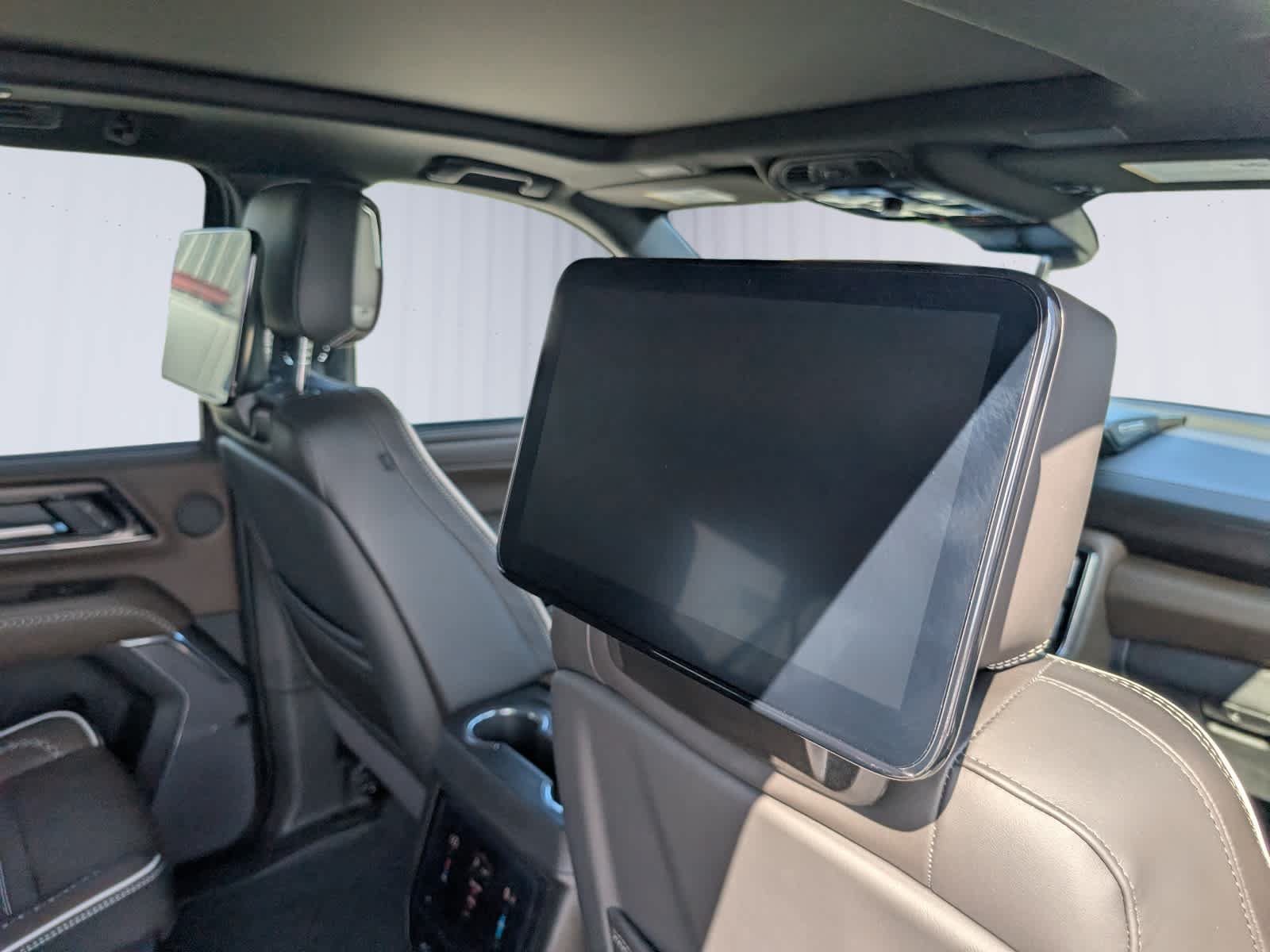 Certified 2026 GMC Yukon XL Denali Ultimate AWD/4WD image 15