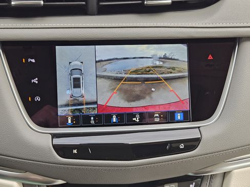 New 2026 Cadillac XT5 Premium Luxury w/ Driver Assist Package image 13