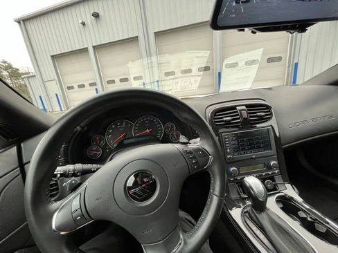 Used 2012 Chevrolet Corvette Grand Sport w/ 2LT Preferred Equipment Group image 16