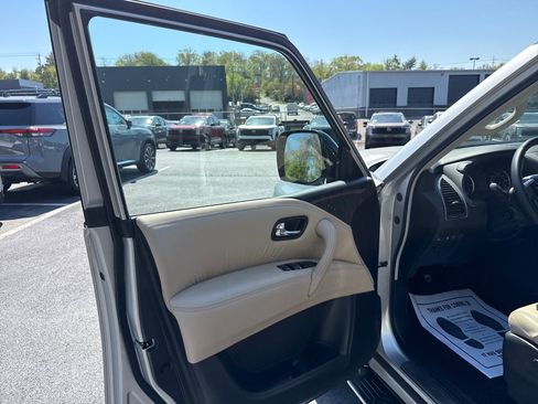 Used 2024 Nissan Armada Platinum w/ Cargo Package RWD image 11