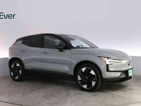 Used 2025 Volvo EX30 Plus w/ Protection Package Premier AWD/4WD image 14