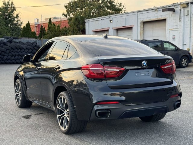 Used 2019 BMW X6 xDrive50i w/ M Sport Package AWD/4WD image 8