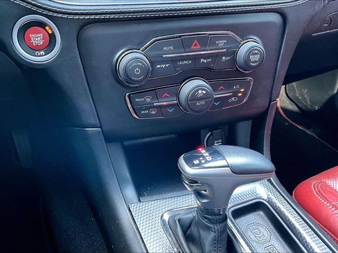Used 2022 Dodge Charger SRT Hellcat w/ Harman/Kardon Audio Group RWD image 12